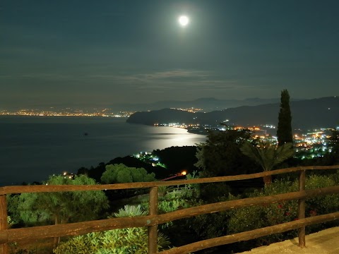 Agriturismo Sicilia Santa Margherita sul mare con piscina