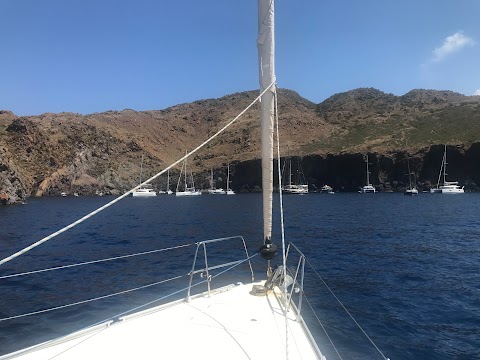 Charter Eolie