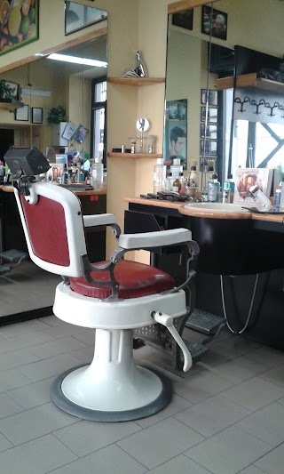 Armando Coiffeur Di Leone Armando