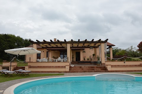 Casa Vacanza La Collina di Montecchio