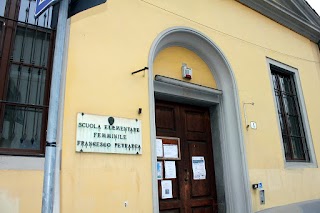 Scuola Primaria "Francesco Petrarca"