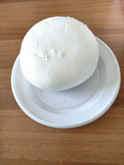 Mini Caseificio Costanzo - Mozzarella Di Bufala