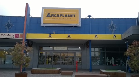 Arcaplanet