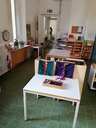 Scuola Primaria Paritaria Maria Montessori