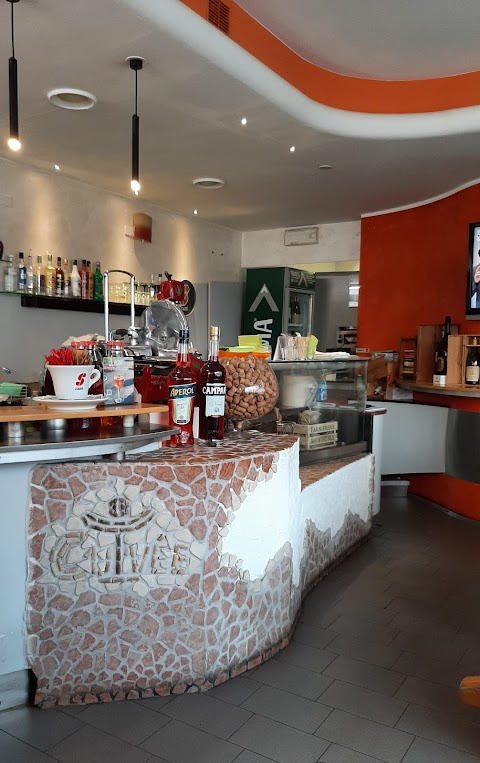 Cuvee Wine Cafe'