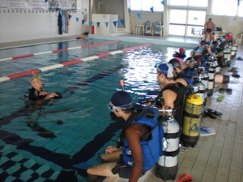 sub nautilus centro PADI - EFR - DAN PARTNER