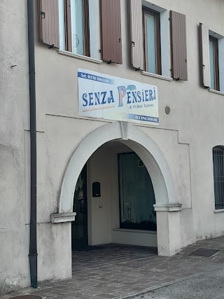 Senza Pensieri Di Pellini Tiziana