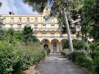 Chiostro di San Marcellino e Festo