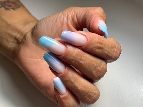 Lylly Nails Academy