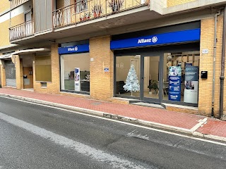 Assicurazioni Allianz Agenzia Follonica 2154 di Stella Arzilli