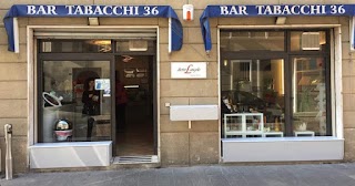 Dietro L' Angolo caffetteria tabacchi