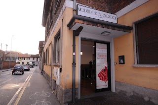 ModelDesignerSchool Scuola di sartoria