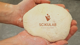 Scikulab Pizza Factory