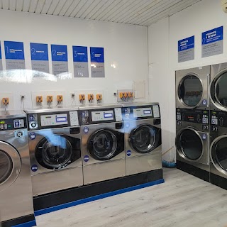 Self Service Laundry - Laundry Land