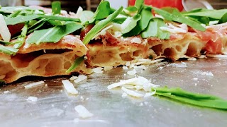 Angolo Della Focaccia. Focacceria Friggitoria Prodotti Da Forno