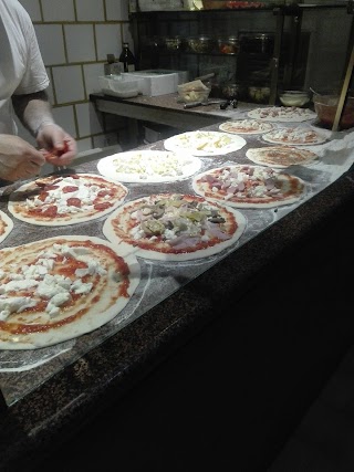 Pizzeria Des Amis