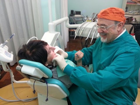 Dentista Carlo Setta