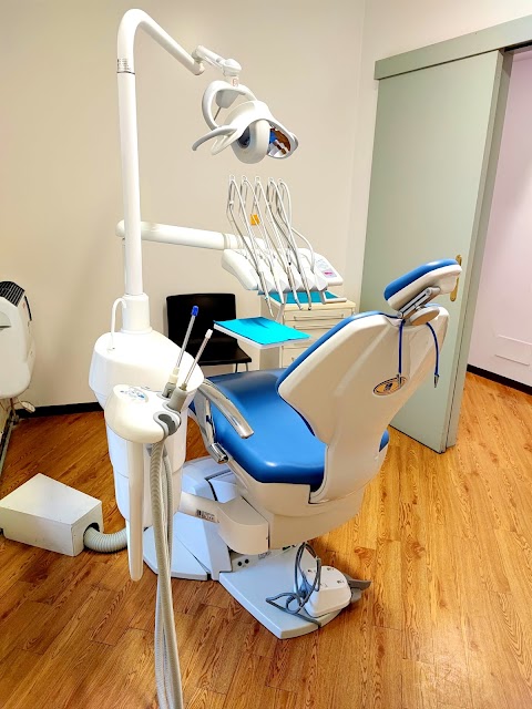 Studio Dentistico Etica - Rodengo Saiano- Sbiancamento denti - igiene dentale