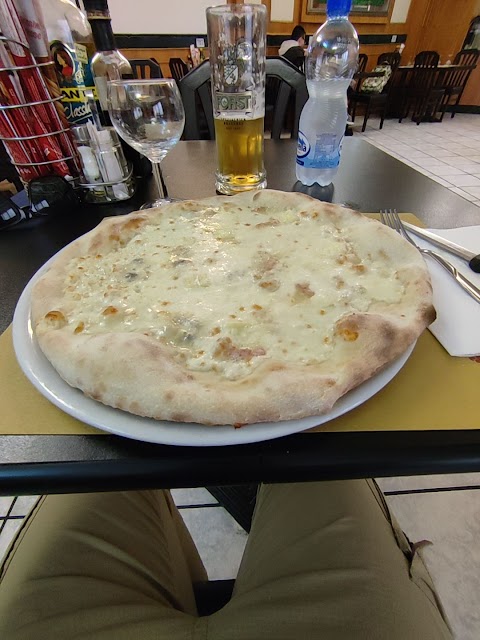 Ristorante Pizzeria Tesoro