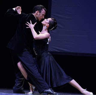 Andrea Vighi y Chiara Benati (gruppo Tango Feliz)