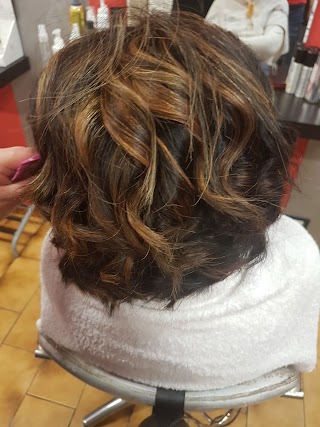 Ma.Gi.Hair Di Arcefili Tania