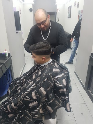 Carlo Barber Shop