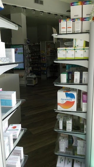 Farmacia di Casatenovo Snc