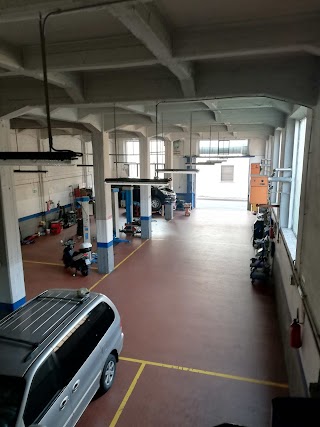 Bosch Car Service Officina Riviera Snc Di Torti L. e Sensalari S.