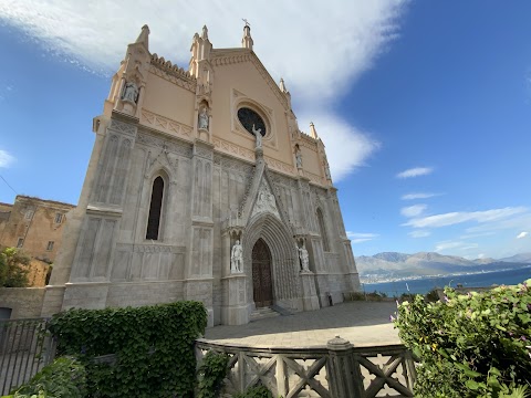 Oberlander, Guida Turistica