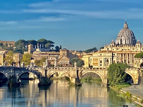 Elegant Vatican Metro & Golf Rome grandissimo appartamento zona Vaticano