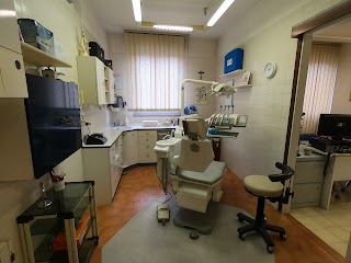 STUDIO DENTISTICO DONGELLINI