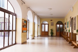 Scuola Primaria Parificata - Paritaria "Maddalena di Canossa"