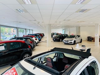 Beretta Automobili Showroom