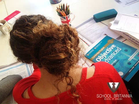 School Britannia di Julia Ruth Smith