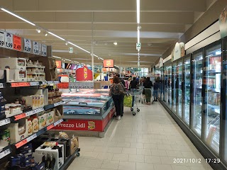 Lidl Supermarket