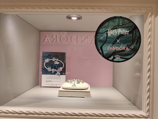 PANDORA Concept Store