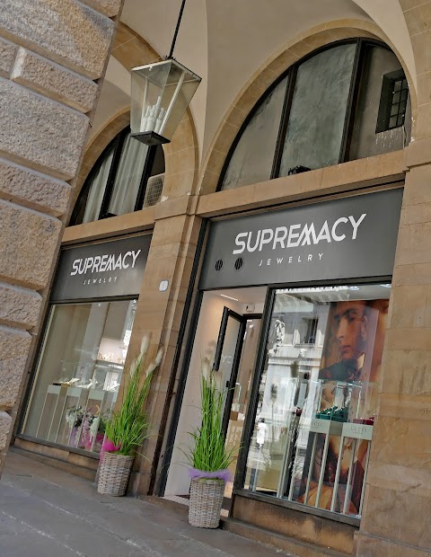 Supremacy Jewelry Piazza delle Erbe