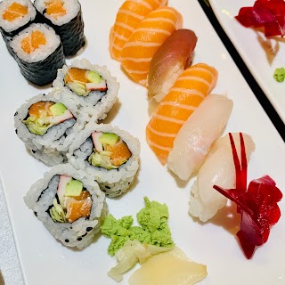 Hayashi Sushi Bar