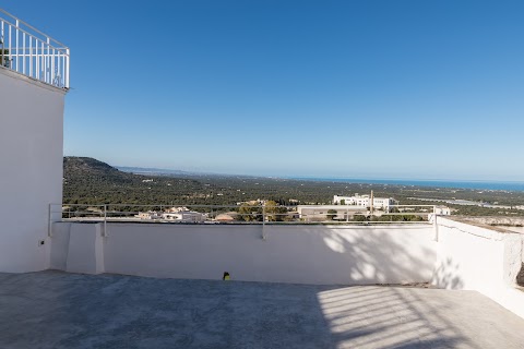 Stone Apartment With Terrace By Wonderful Italy