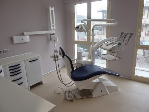 Centro Medico Odontoiatrico Linea Dentale