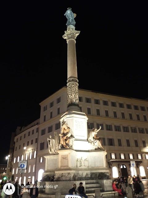 Stazione Taxi Piazza Mignanelli