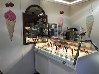 Bar Gelateria "Obelisco" produzione propria