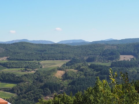 Antica Foresteria di Tòsina- Agri Rifugio Escursionistico