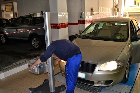 Centro Revisioni e Autolavaggio a Salerno, Autorimessa e Lavaggio Tappezzeria - Garage S. Anna s.r.l.