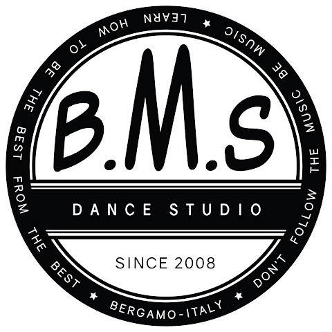 B.MUSIC HOUSE