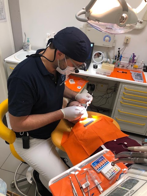 Centro di Odontoiatria e Ortodonzia Avanzata Perri-Bellomo -DENTISTA CURTAROLO