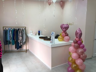 Luisa V. Showroom