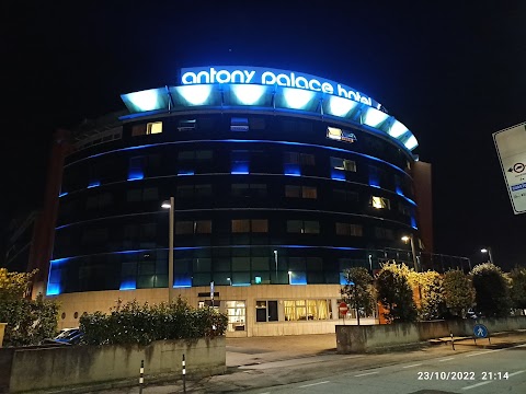 Antony Palace Hotel