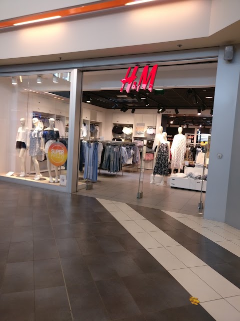 H&M