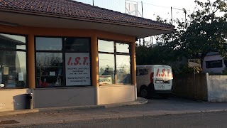 I.S.T. Avtodeli, Trgovina Postojna